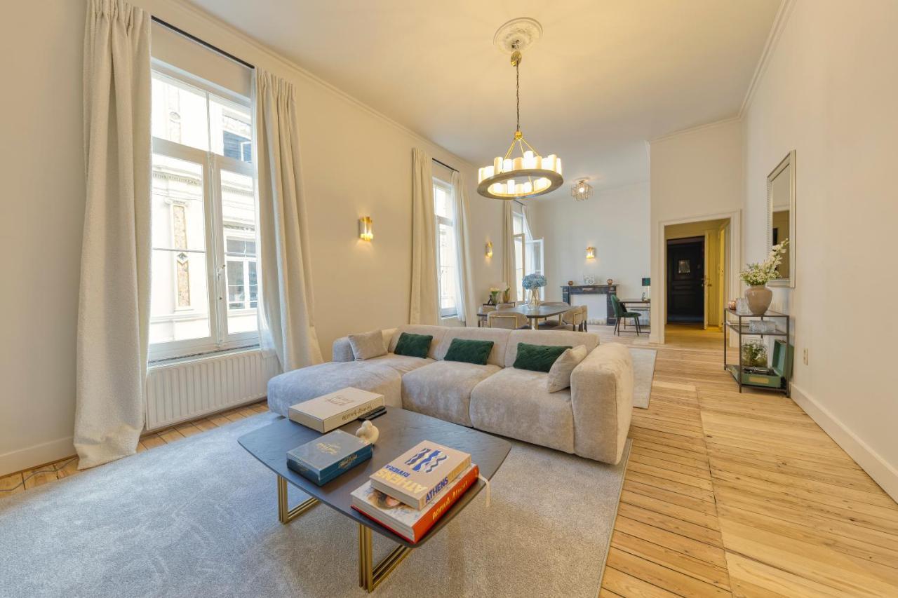 Appartement Dans L'Hypercentre Brussel Bagian luar foto